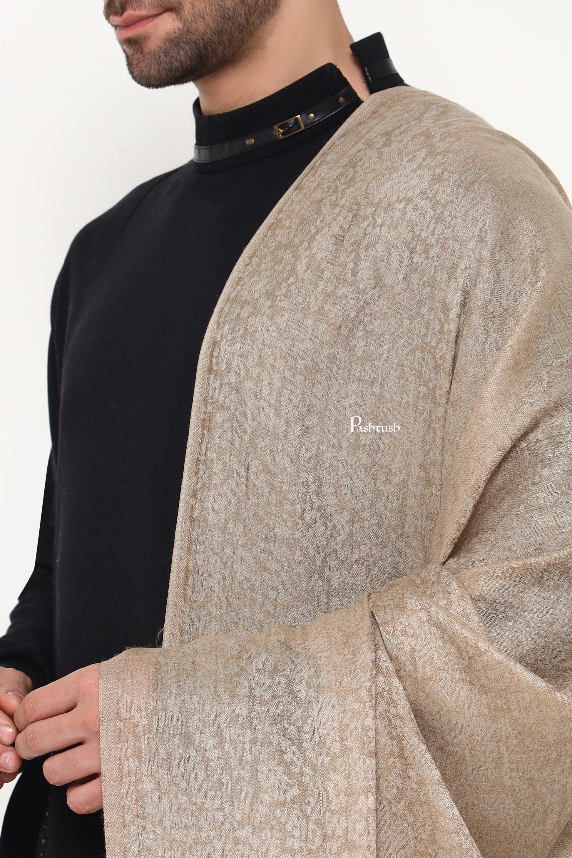 Pashtush India Mens Scarves Stoles and Mufflers Pashtush Mens Extra Fine Wool Stole, Paisley Palla Design, Beige