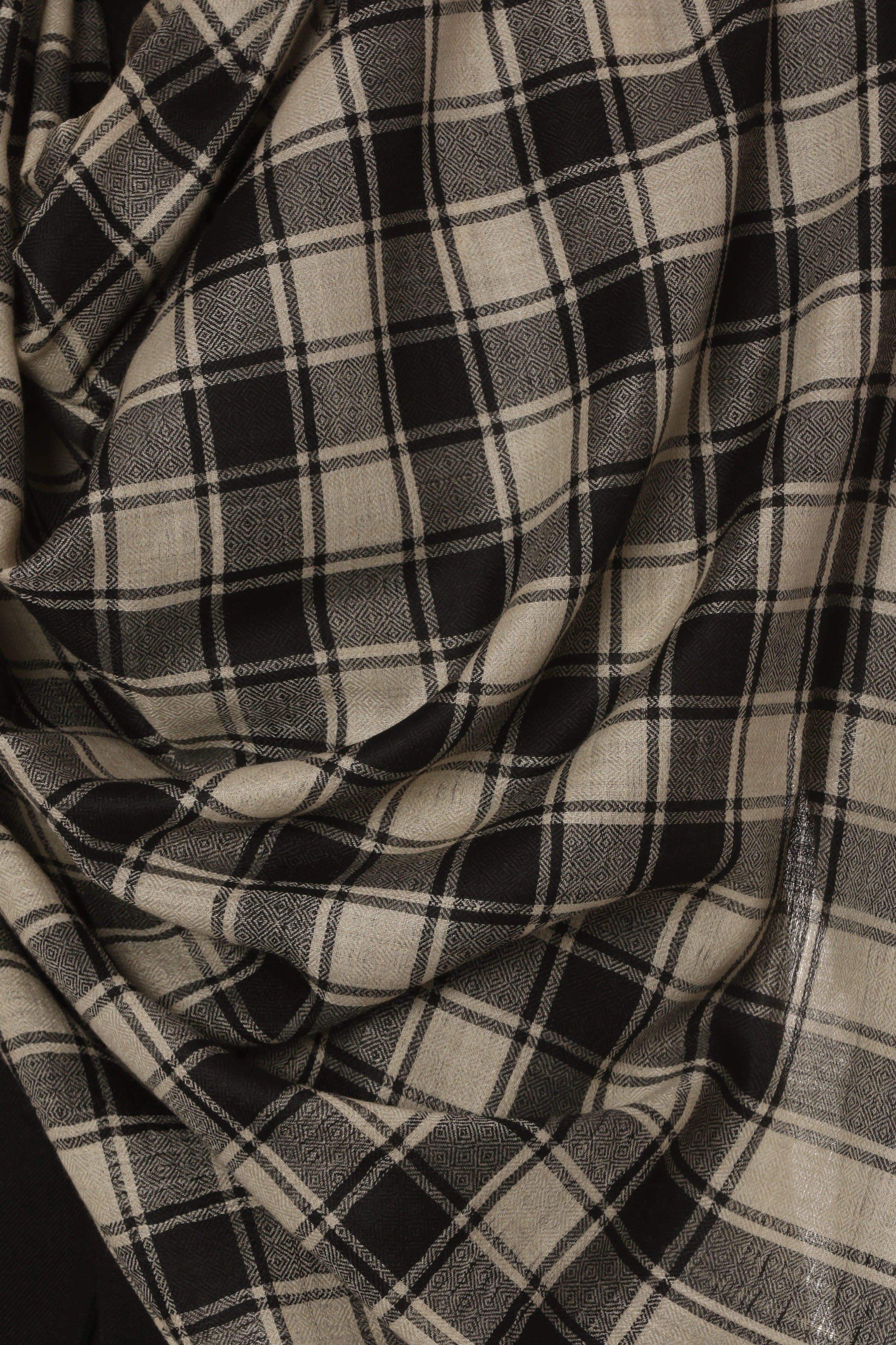 Pashtush India 100x200 Pashtush Mens Fine Wool Checkered Stole, Extra Soft and Warm - Black and Beige