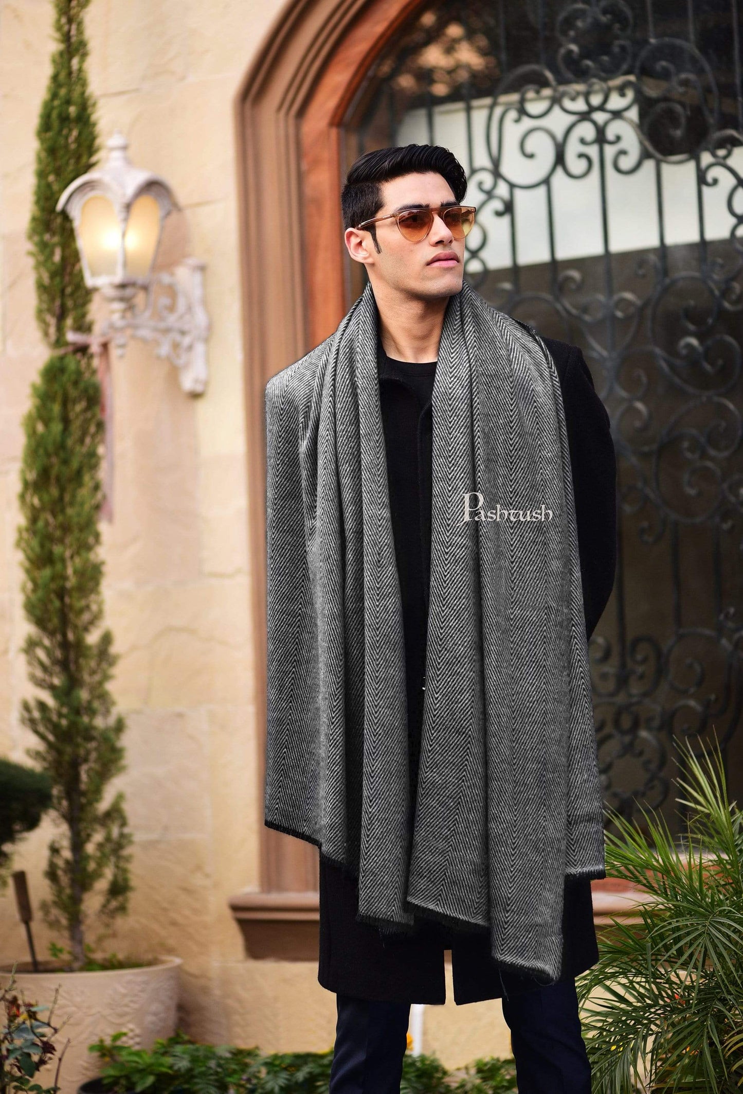 Pashtush India 70x200 Pashtush Mens Thick and Warm Woollen Stole, Smoked Grey