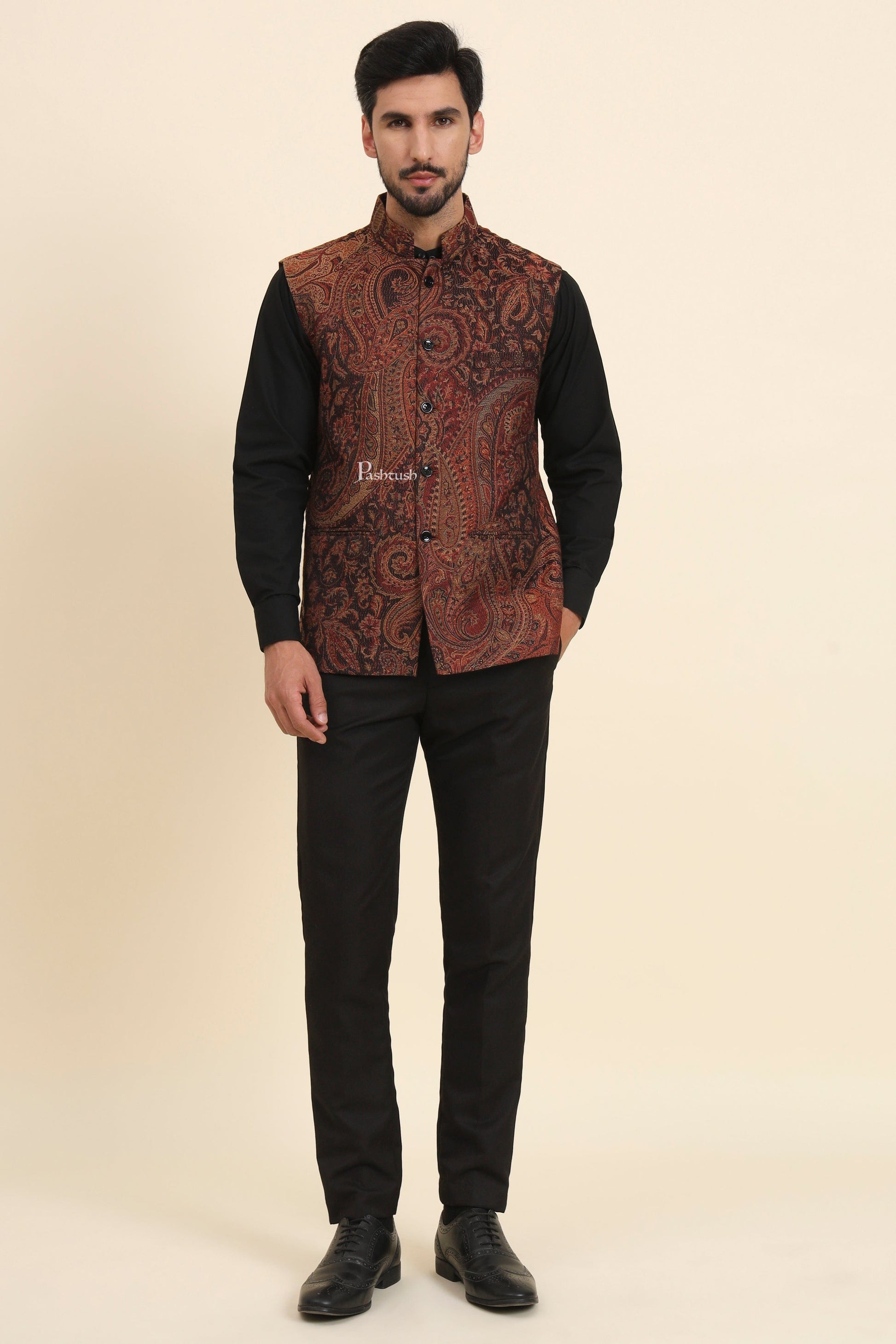 Pashtush India Coats & Jackets Pashtush Mens Woven Jacquard Structured Waistcoat, Slim Fit