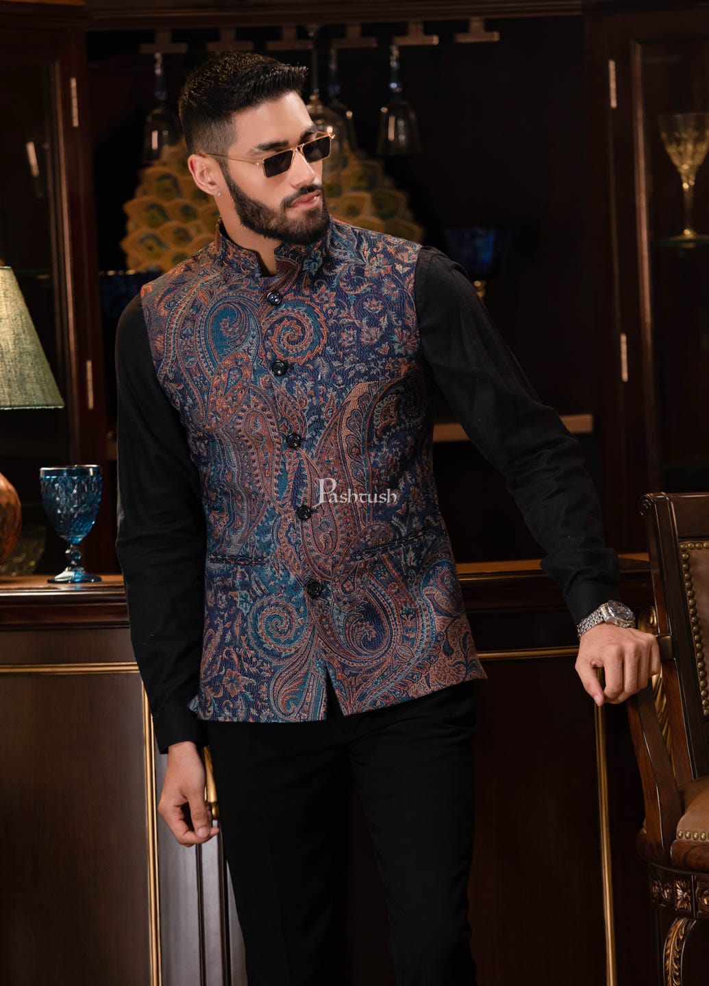 Pashtush India Coats & Jackets PASHTUSH MENS WOVEN JACQUARD WAISTCOAT, Structured SLIM FIT, Navy Blue