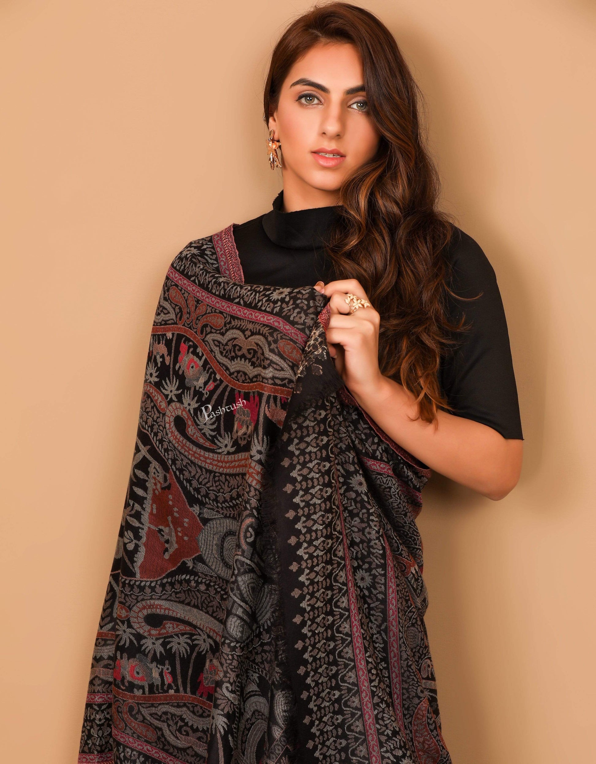 Pashtush Shawl Store Stole Pashtush Women's Antique Scarf, Extra soft Bamboo, Paradise Darbar, Black