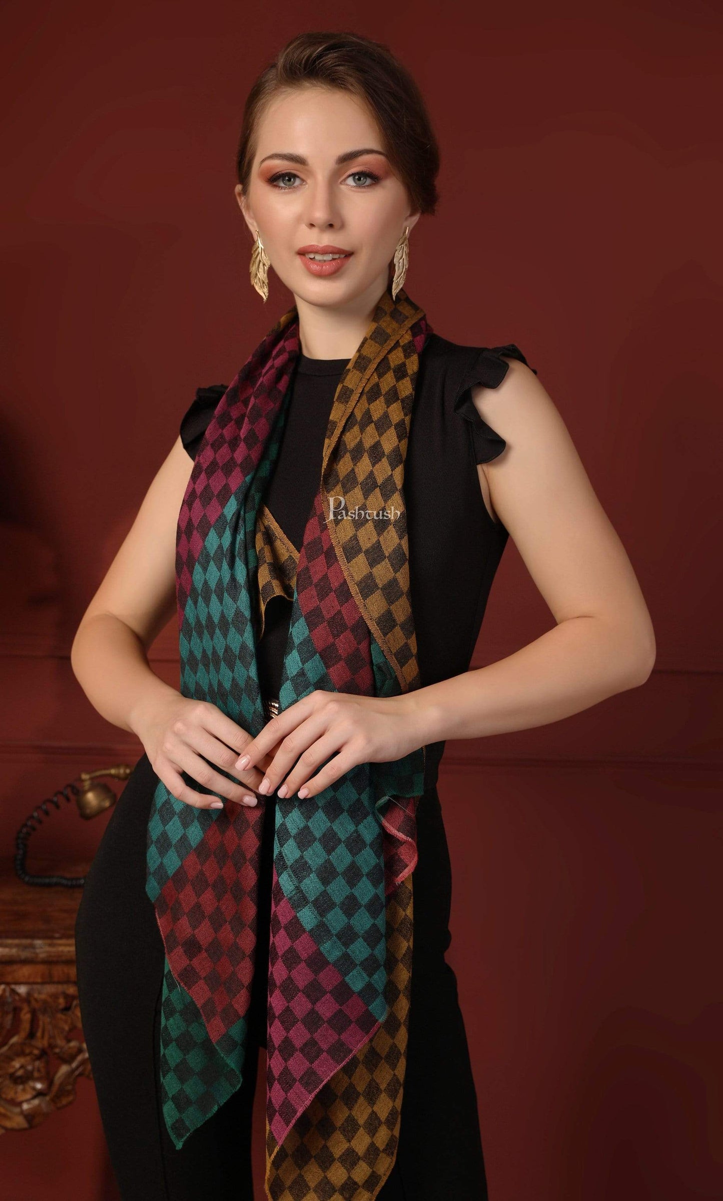 Pashtush India 70x200 Pashtush Women's Reversible Stole, checkered design Multi coloured