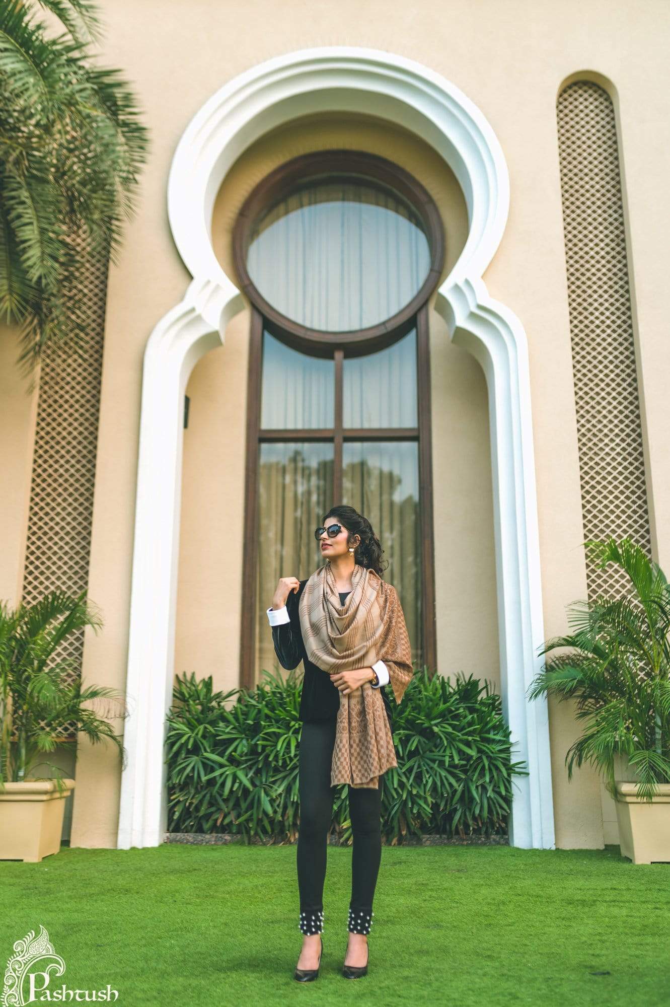 Pashtush Store Stole Pashtush Women's Reversible Stole with jacquard Weave, Coffee