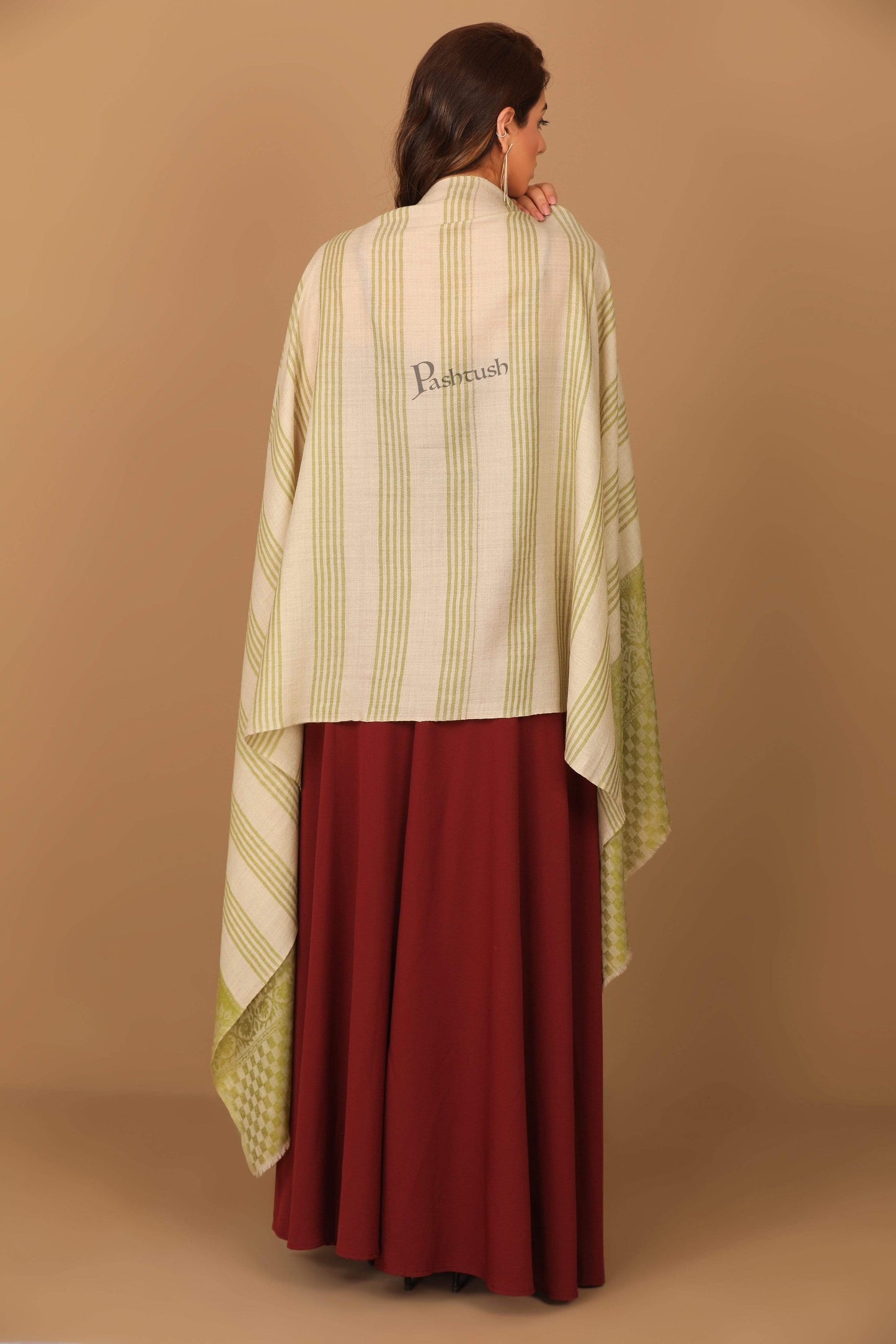 Pashtush India Stole Pashtush Women's Soft Fine Wool Paisley Scarf, Soft and Warm, Emerald Green