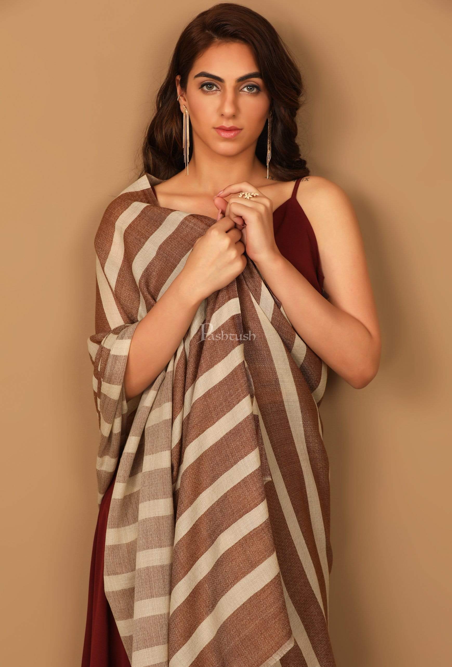 Pashtush India 70x200 Pashtush Women's Soft Fine Wool Scarf, Soft Stole, Mocha