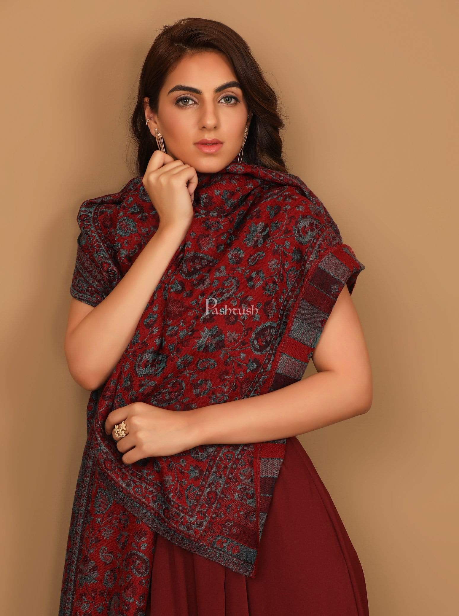 Pashtush India Stole Pashtush Women's Soft Wool, Reversible Stole, Scarf, Kaani Weave, Deep Maroon