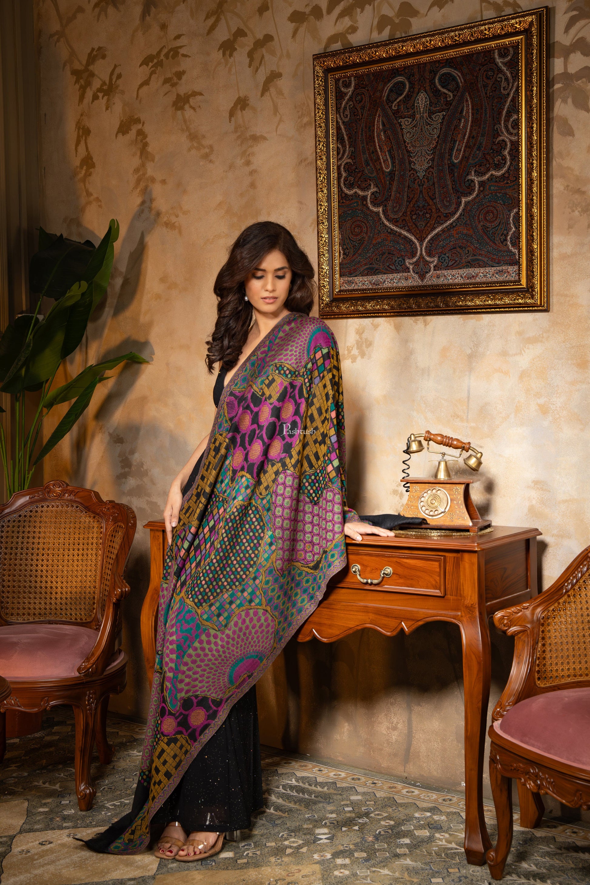 Pashtush India Womens Shawls Pashtush Womens 100% Pure Wool With Woolmark Certificate Stole, Paisley Design, Black