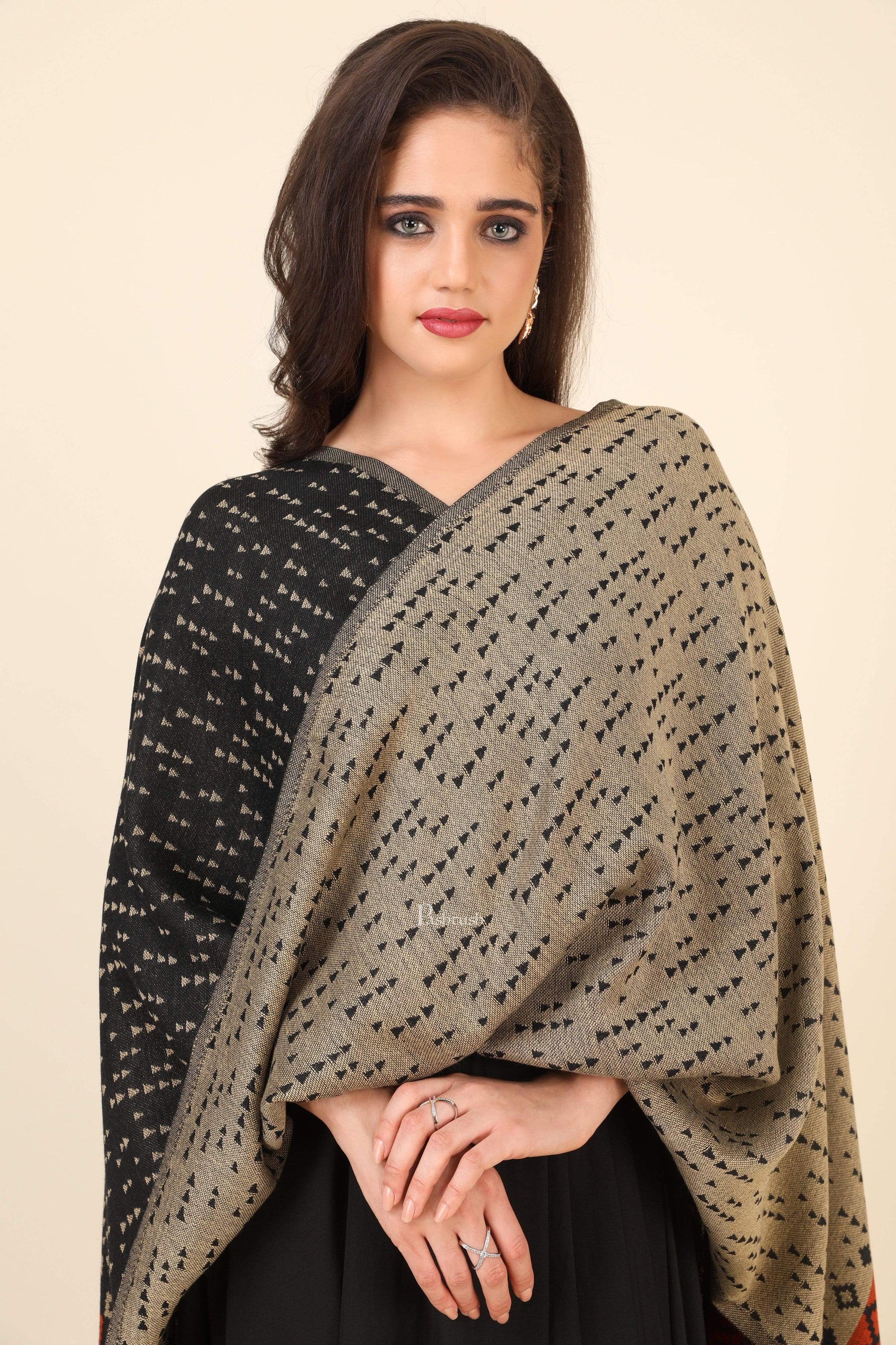 Pashtush India 70x200 Pashtush Womens Bamboo Jacquard Scarf, Reversible