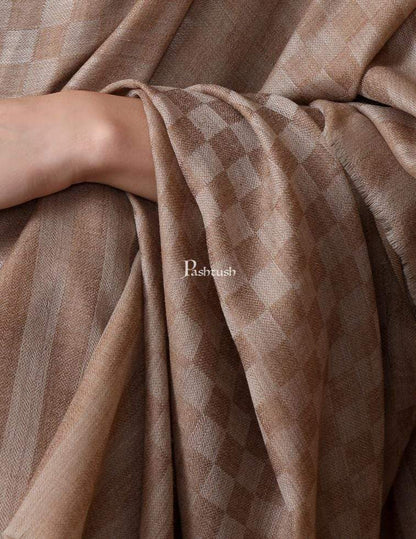 Pashtush Store Shawl Pashtush Womens Checkered Shawl, in Extra Soft Fine Wool, Large Size