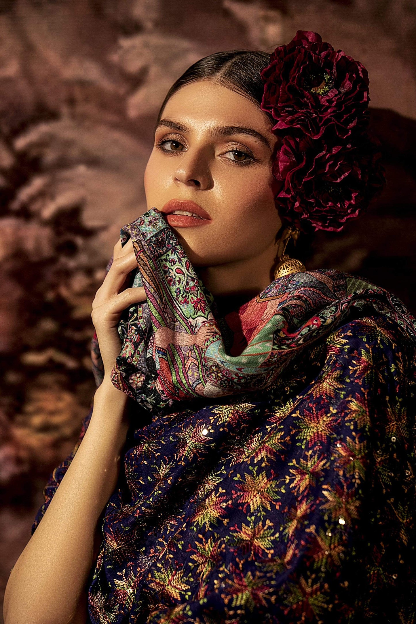 Pashtush Shawl Store Dupatta Pashtush Womens Chiffon Phulkari Dupatta, Light Pink with Multicoloured Embroidery, Light Weight