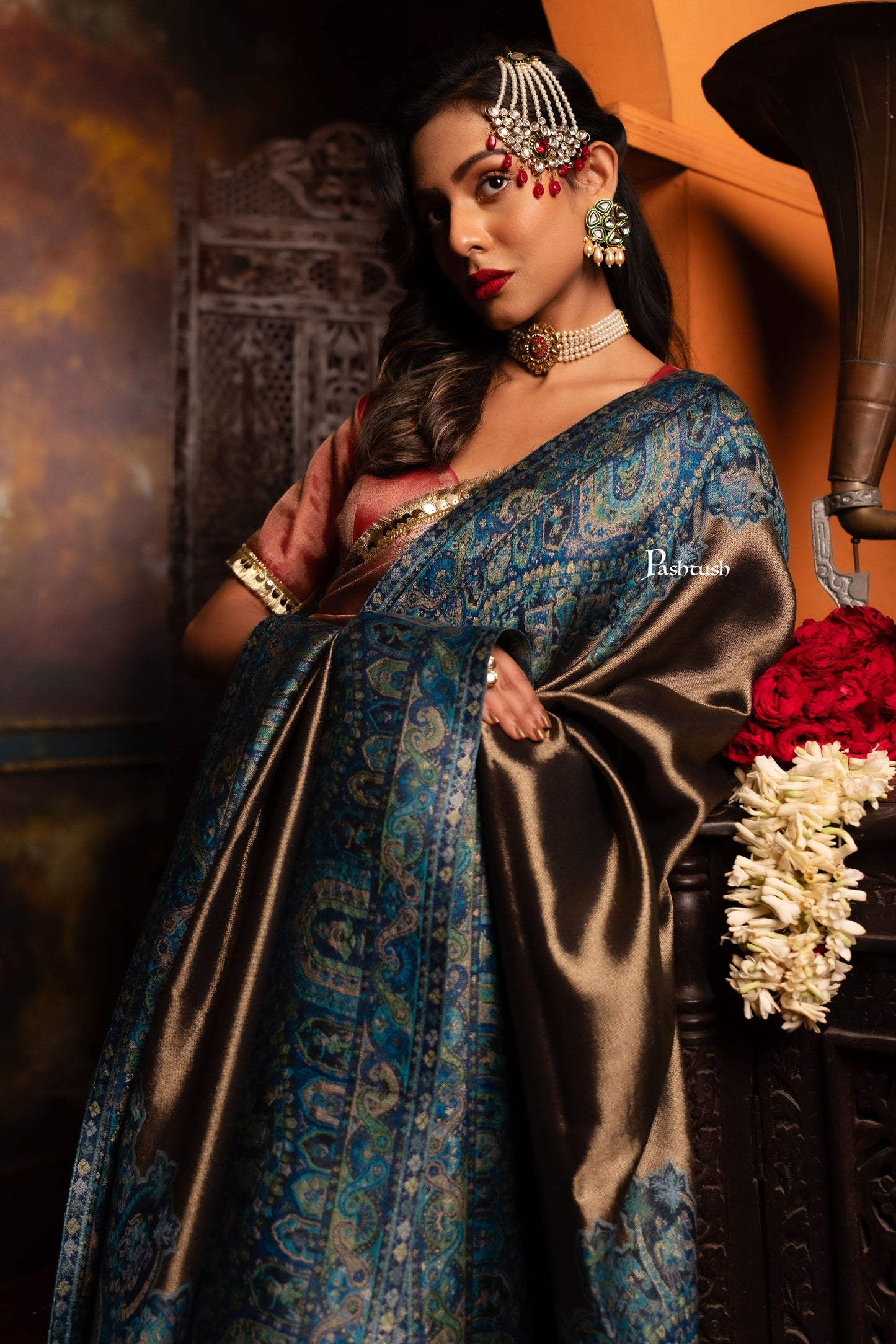 Pashtush India Womens Shawls Pashtush Womens Fine Wool Shawl, Twilight Paisley Palla Design, Multicolour