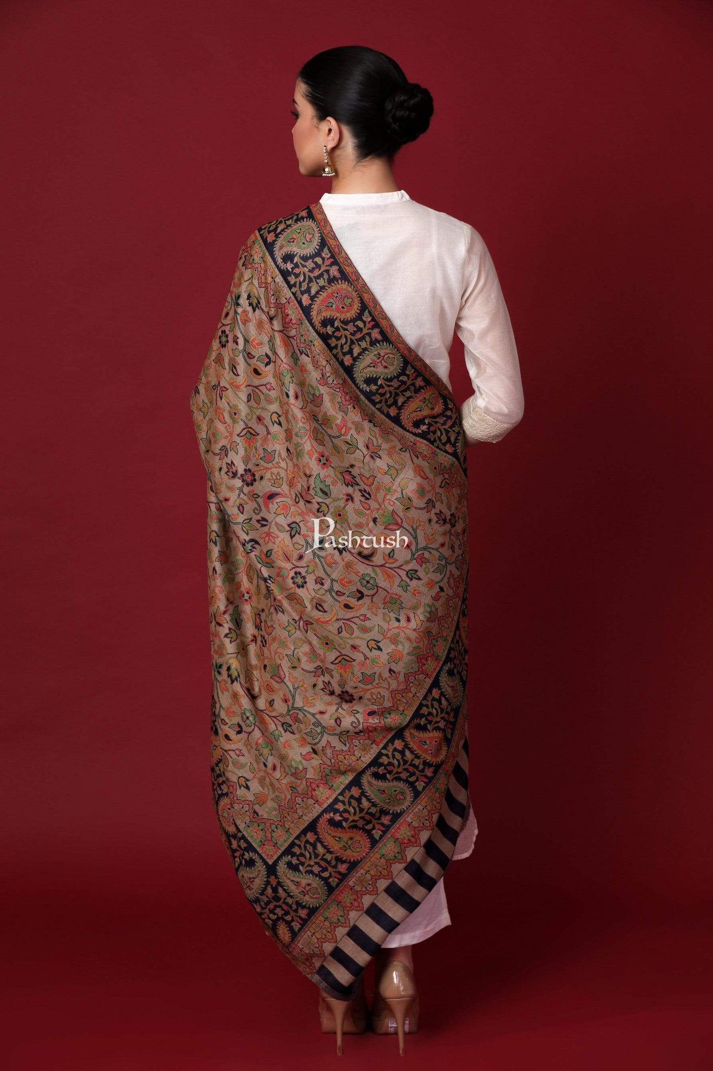 Pashtush Shawl Store Shawl Pashtush Womens Kaani Shawl, Faux Pashmina, Soft and Warm, Beige and Black
