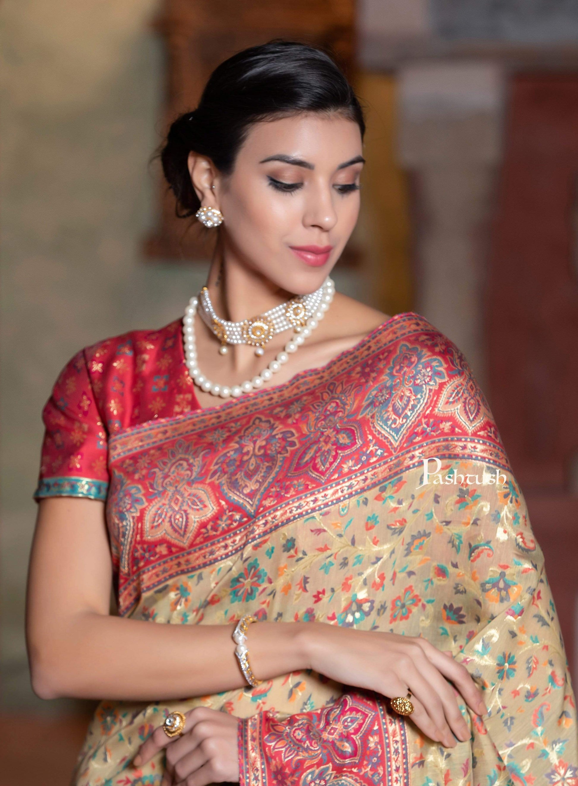 Pashtush Shawl Store 5.80 m x 1 m Pashtush Womens Saree, Kaani Weave, Extra Fine Silk, Pastel Hues (with the fall)