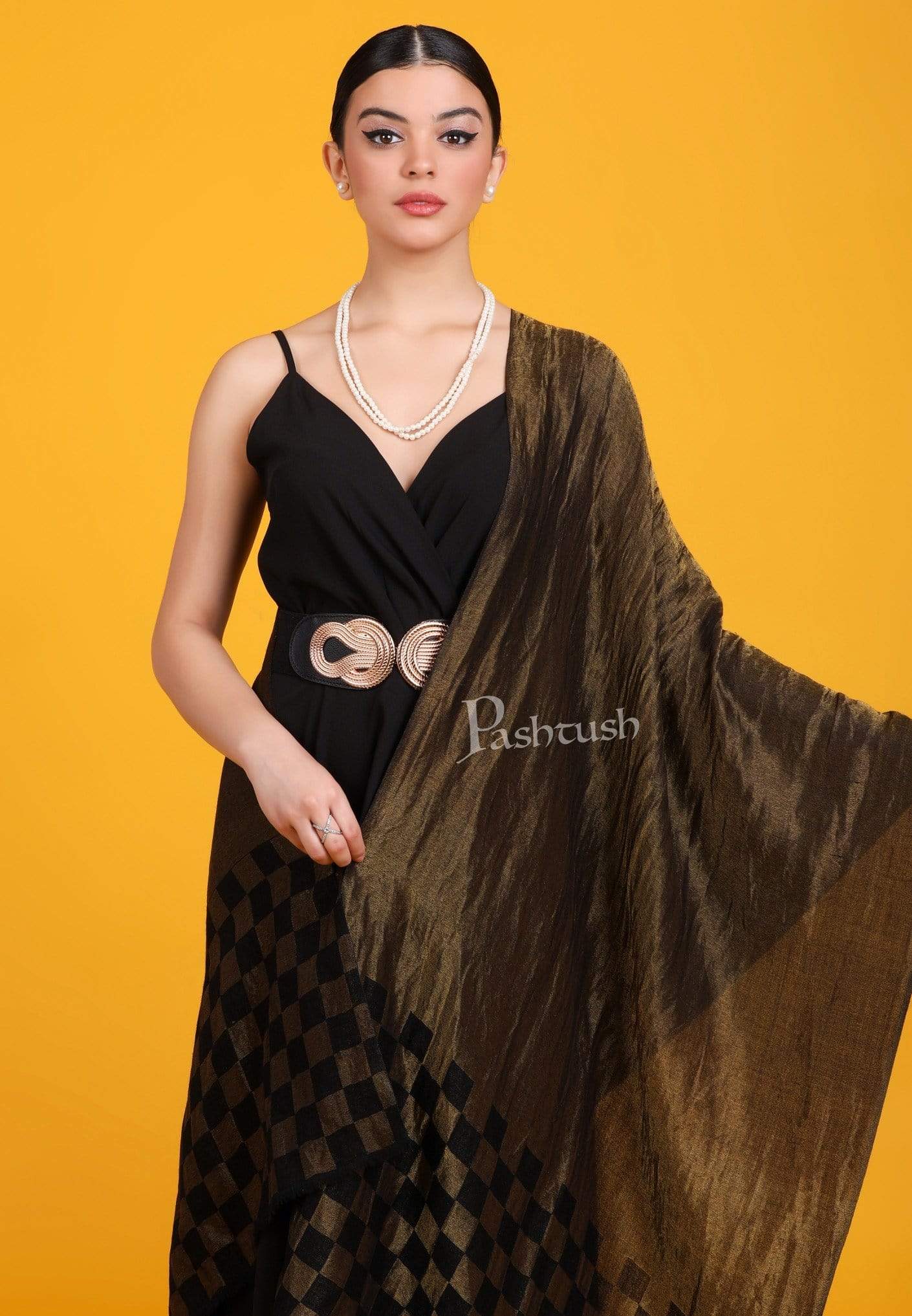 Pashtush Shawl Store Stole Pashtush Womens Twilight Checkered Scarf, With Shimmery Zari  thread Weave, Black and Gold